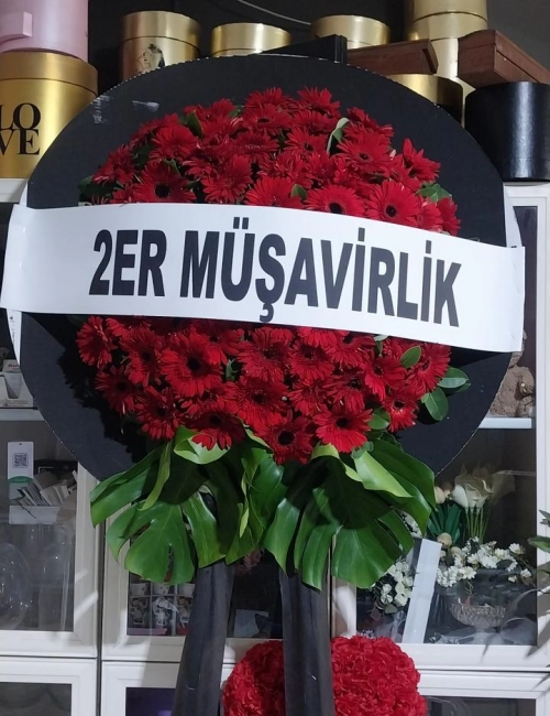 Cenaze Çelenkleri